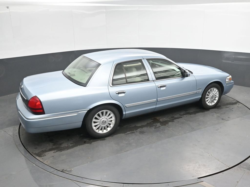 Used 2009 Mercury Grand Marquis LS RWD image 27