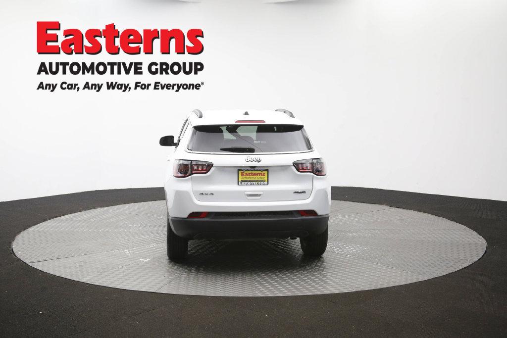Used 2024 Jeep Compass Latitude AWD/4WD image 38