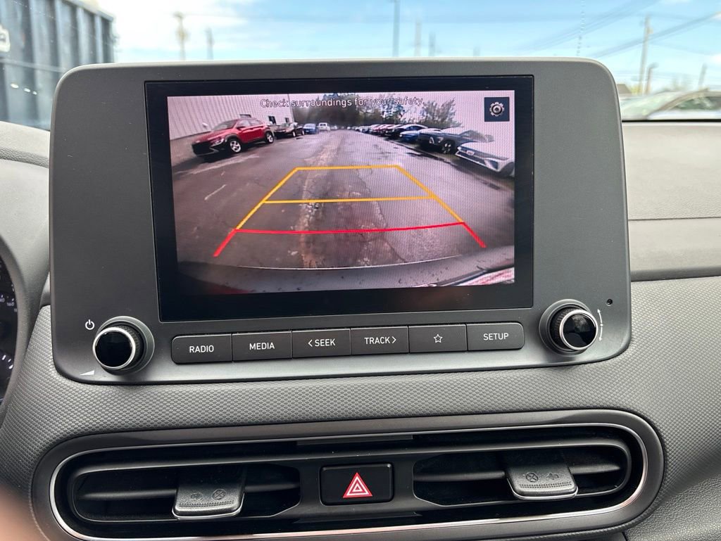 Certified 2023 Hyundai Kona SEL AWD/4WD image 24