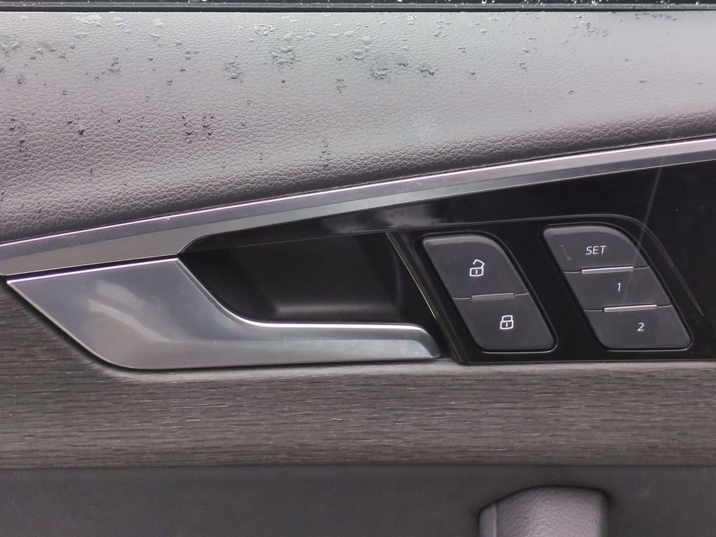 Used 2022 Audi A4 2.0T allroad Premium image 11