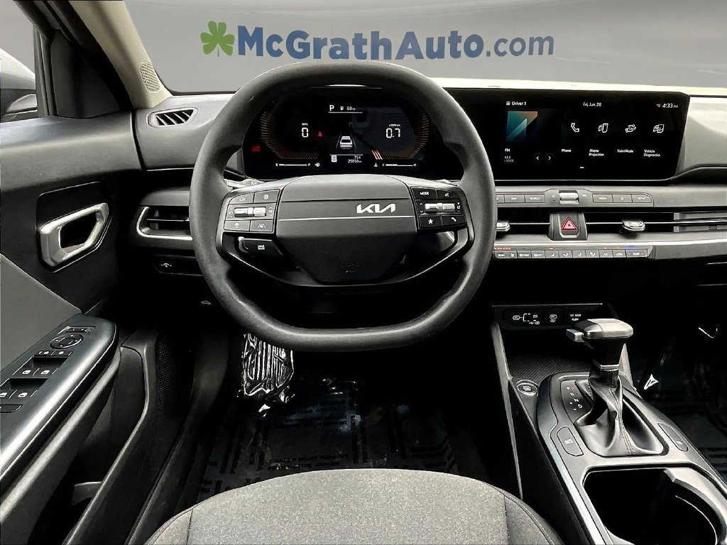 Used 2025 Kia K4 FWD image 10