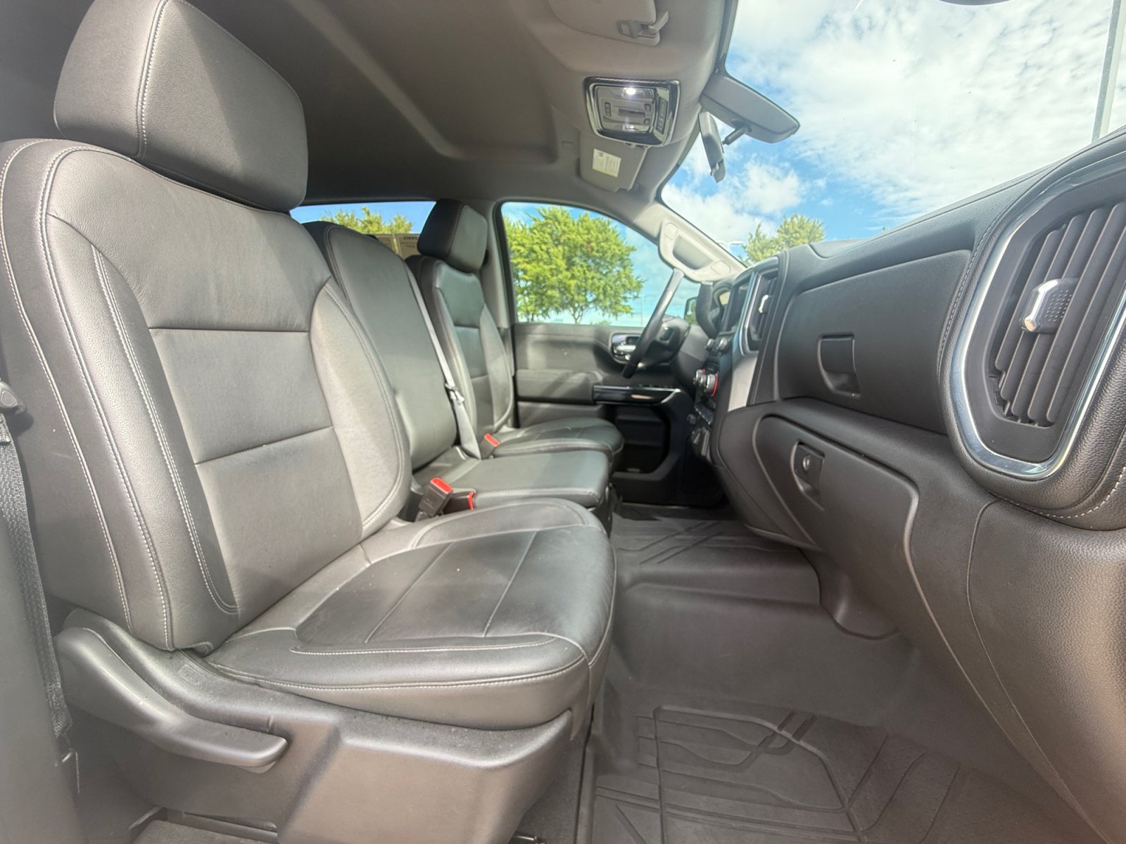Used 2021 Chevrolet Silverado 1500 LT w/ Texas Edition Plus RWD image 31