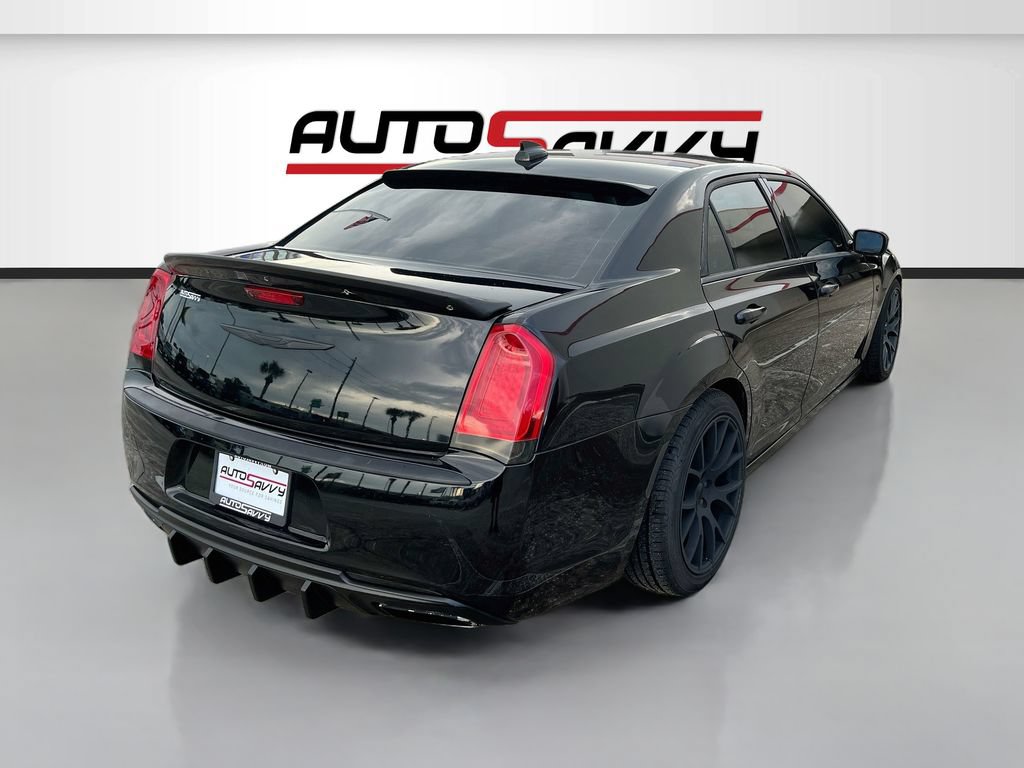 Used 2019 Chrysler 300 Limited RWD image 7