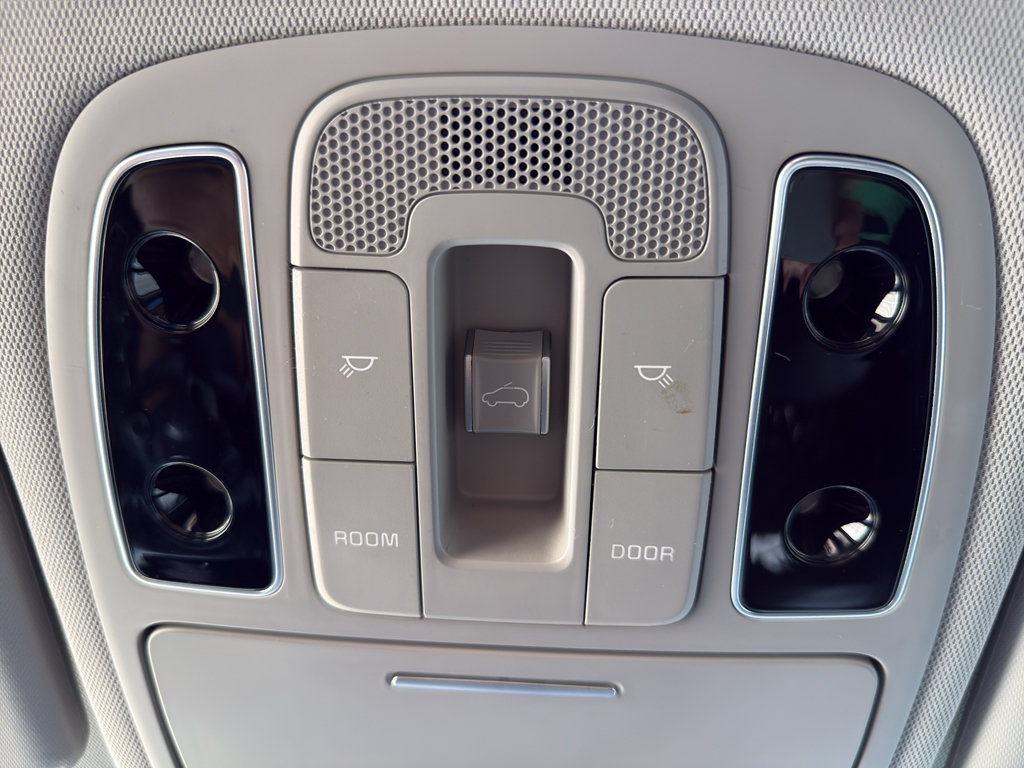 Used 2018 Kia Soul ! w/ Tech Package FWD image 29