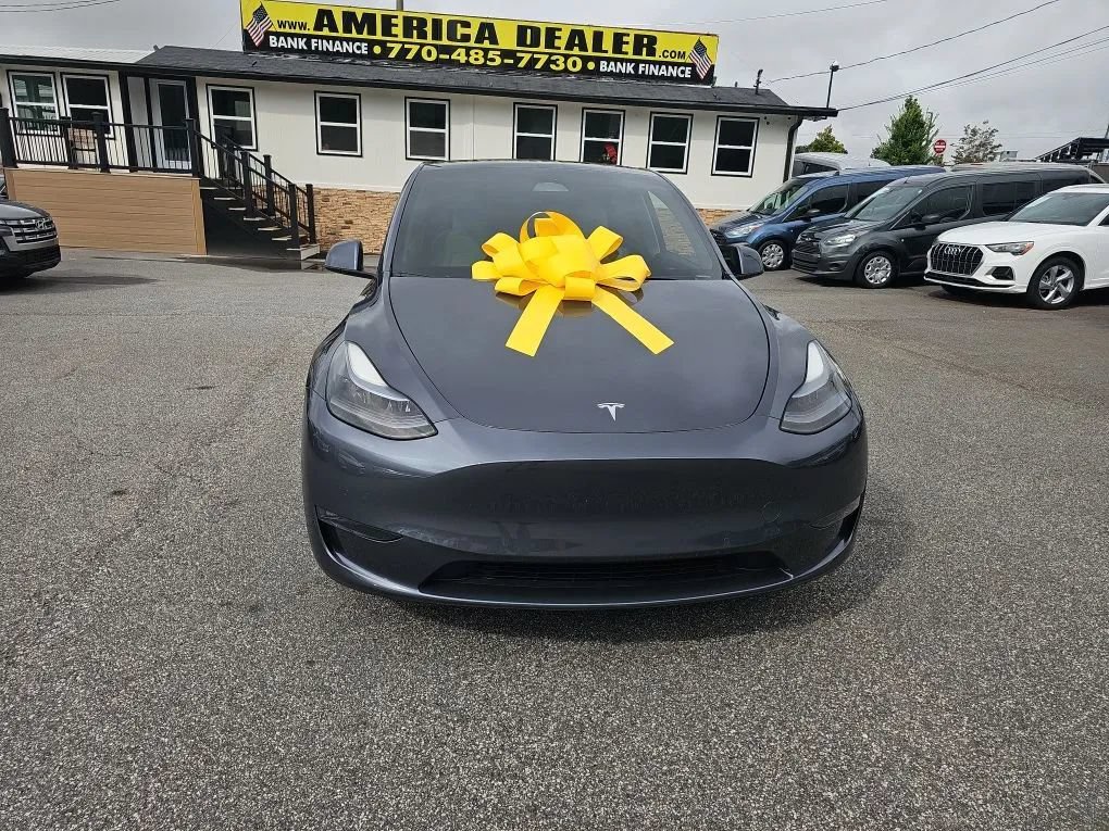 Used 2022 Tesla Model Y Long Range AWD/4WD image 10