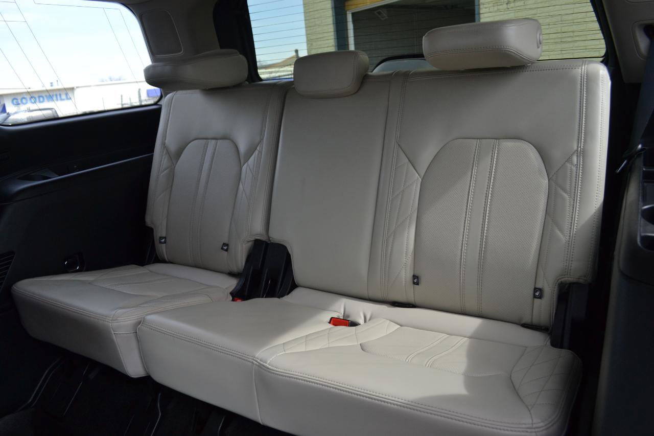 Used 2019 Ford Expedition Platinum image 52