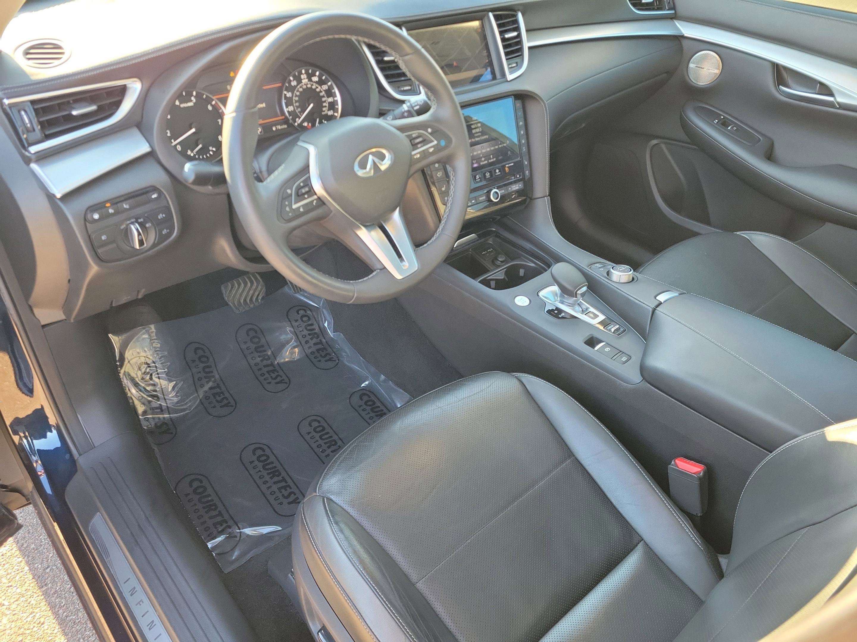 Used 2020 INFINITI QX50 Sensory w/ Proactive Package image 24