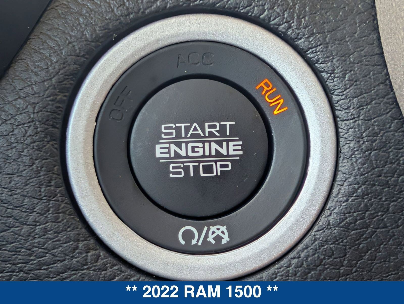 Used 2022 RAM 1500 Laramie AWD/4WD image 36