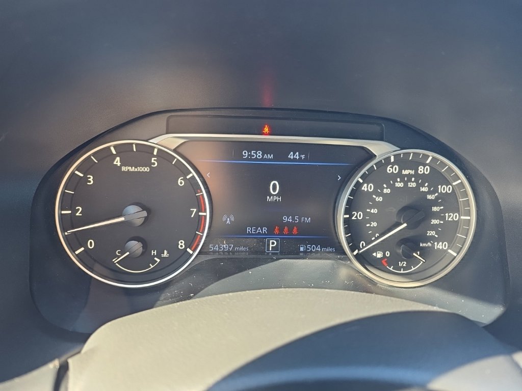 Used 2025 Nissan Altima 2.5 SV FWD image 16