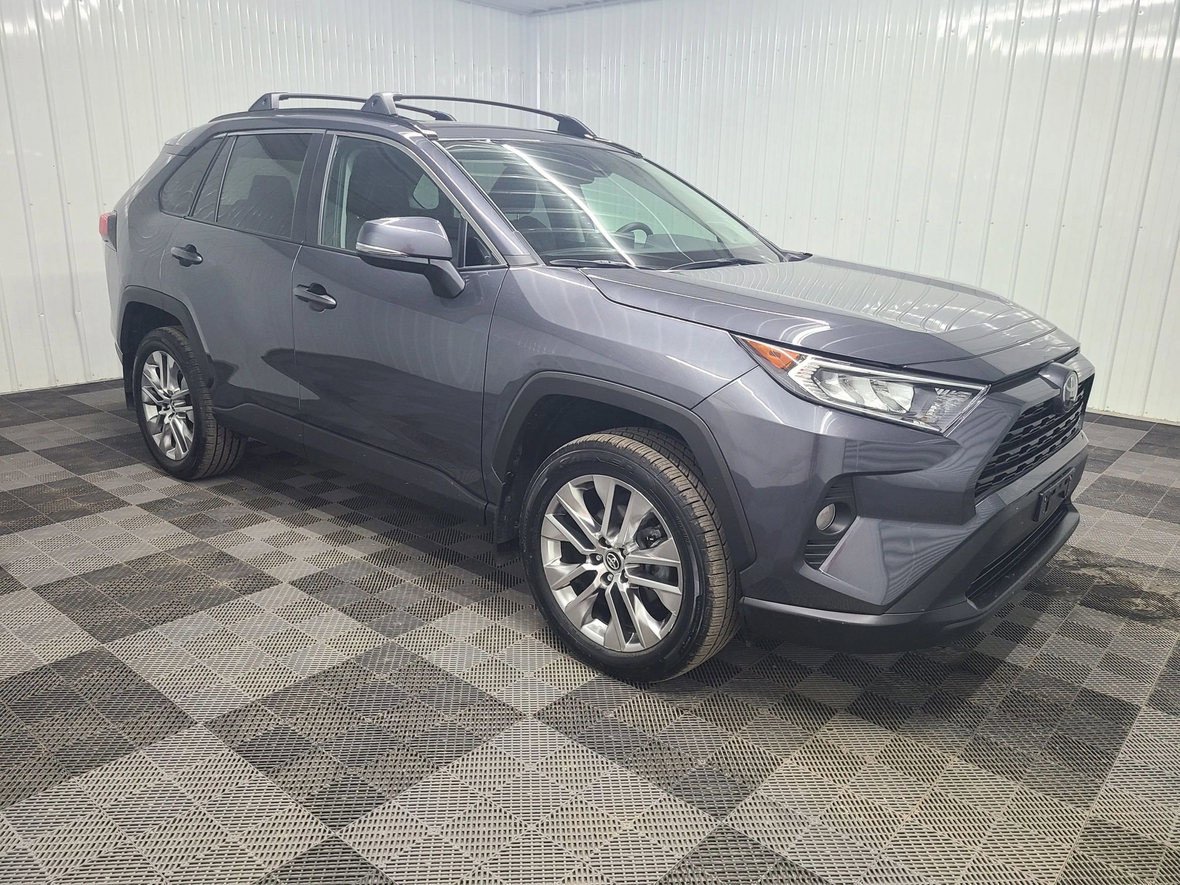 Used 2020 Toyota RAV4 XLE Premium AWD/4WD image 13