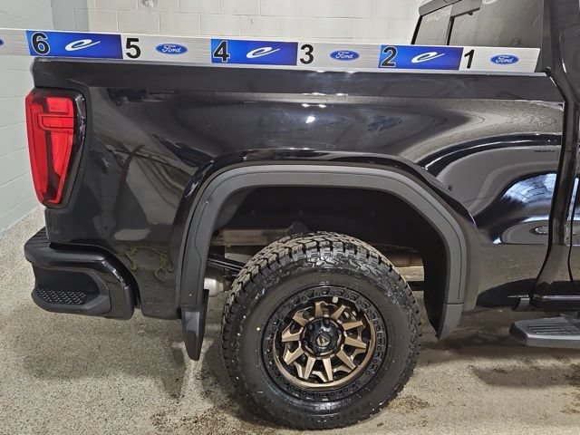 Used 2021 GMC Sierra 1500 AT4 w/ AT4 Value Package AWD/4WD image 32