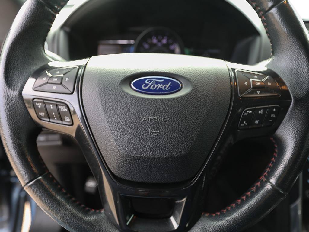 Used 2019 Ford Explorer Sport w/ Ford Safe & Smart Package AWD/4WD image 16