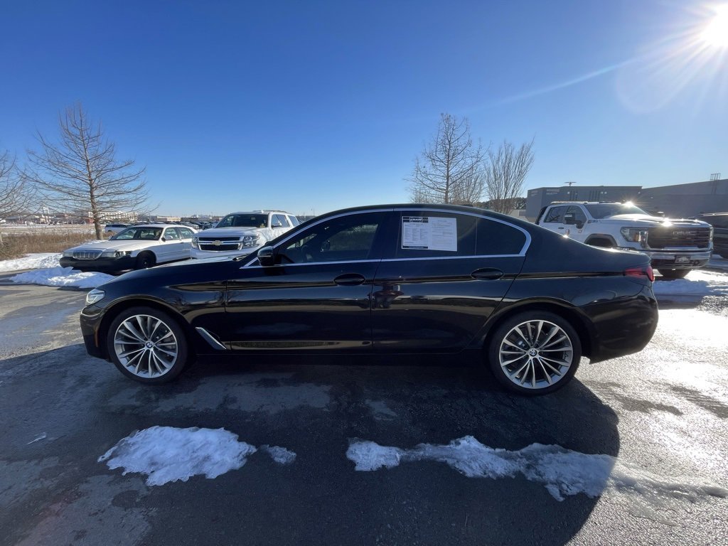 Used 2022 BMW 530i 530i w/ Convenience Package image 4