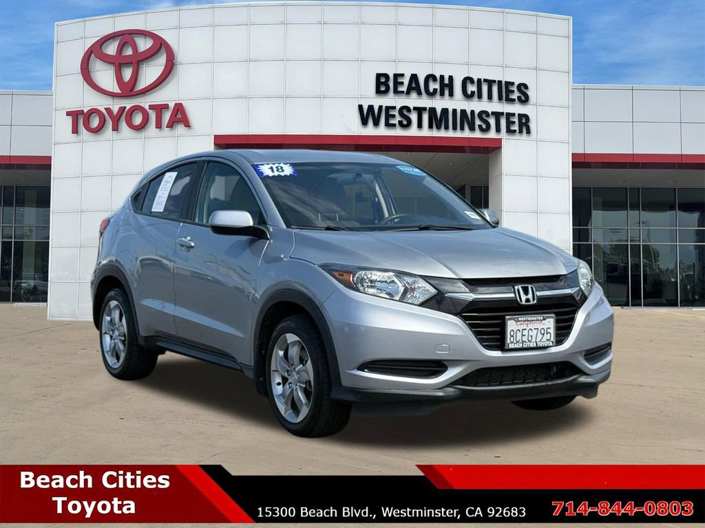 Used 2018 Honda HR-V LX image 2