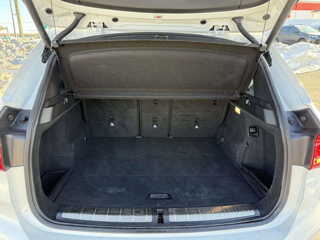 Used 2018 BMW X1 xDrive28i image 8