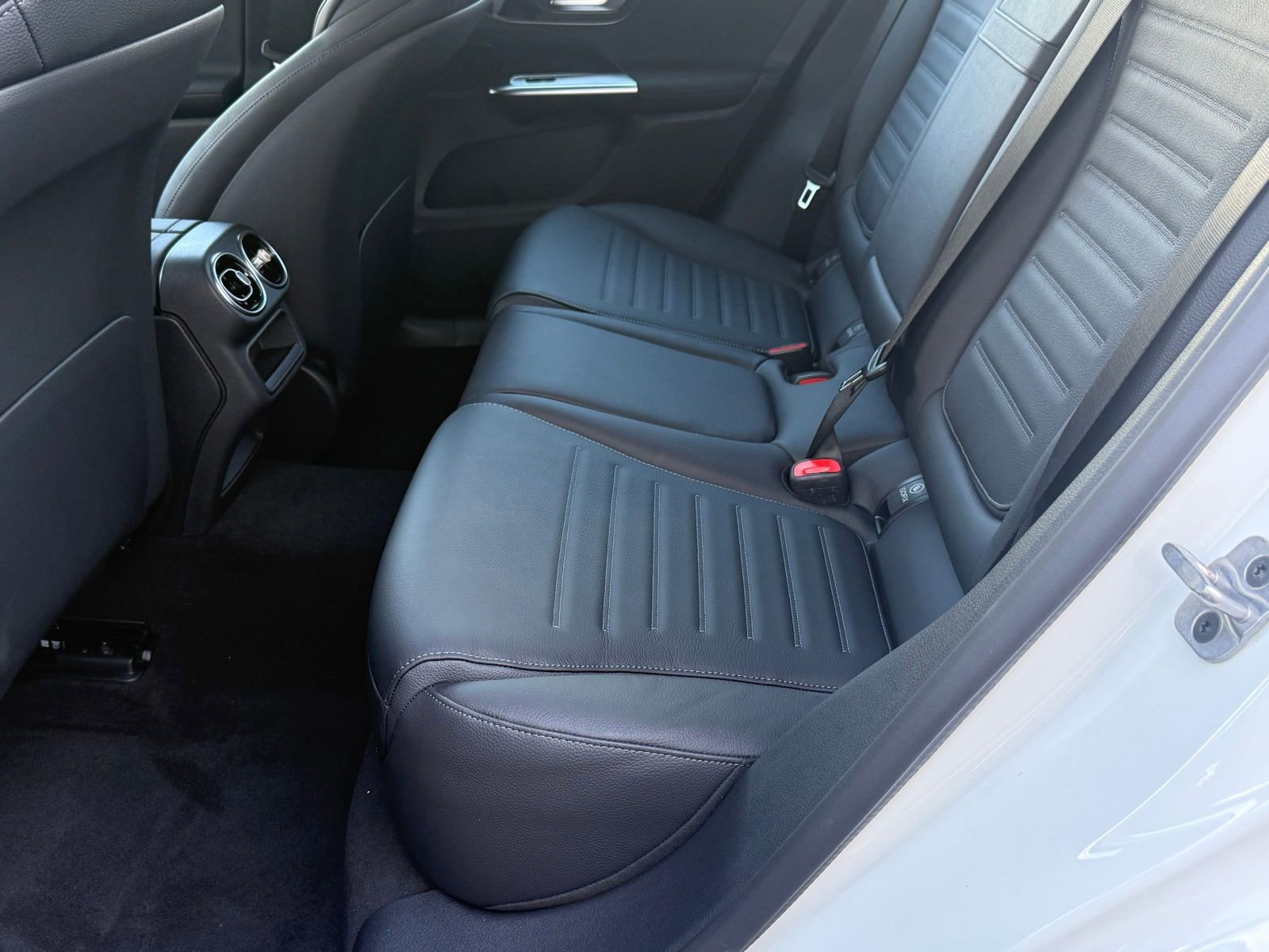 New 2026 Mercedes-Benz GLC 43 AMG 4MATIC image 28