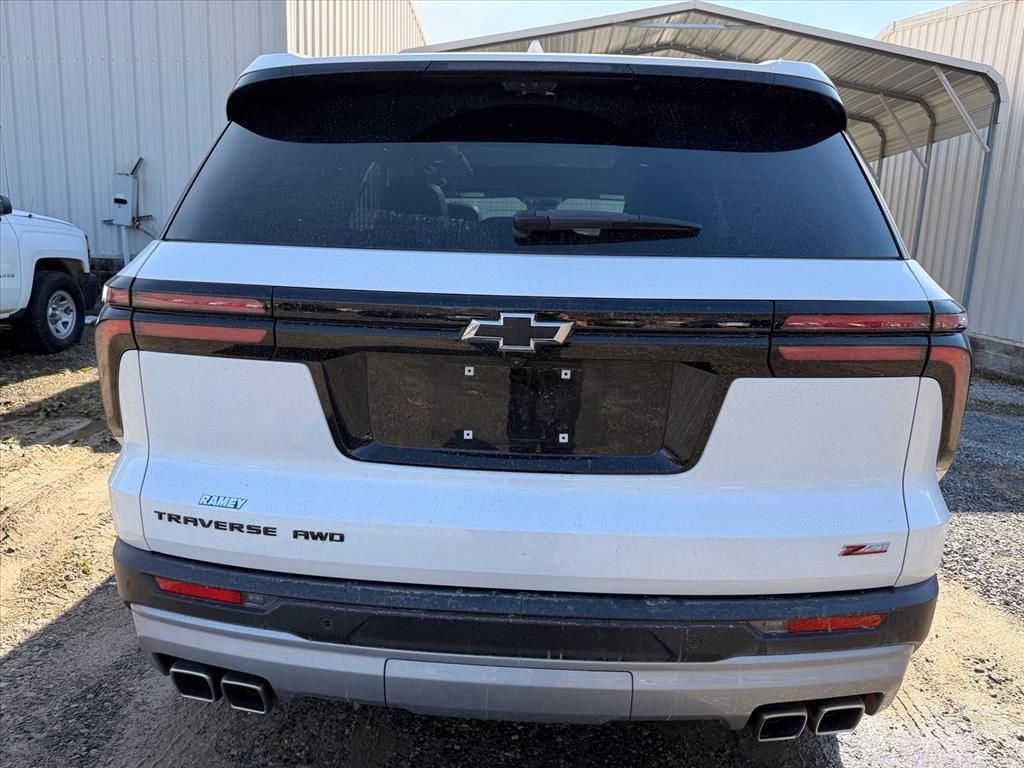 Used 2024 Chevrolet Traverse Z71 w/ Enhanced Driving Package image 19