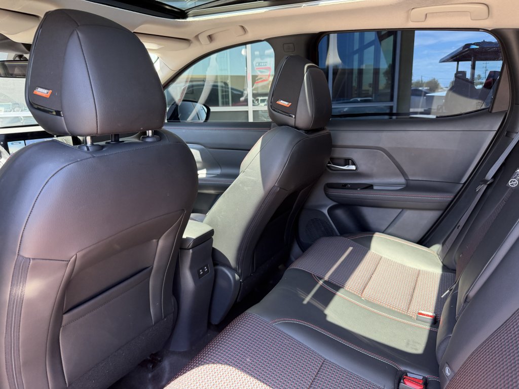 Used 2025 Nissan Kicks SR w/ SR Premium Package AWD/4WD image 34