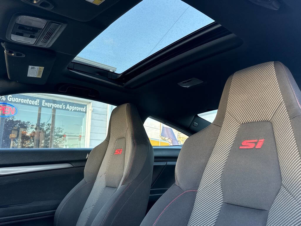 Used 2018 Honda Civic Si image 10