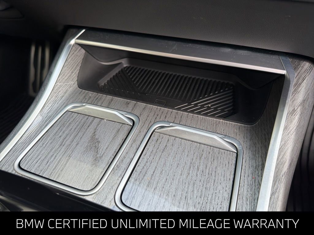Certified 2024 BMW 760i xDrive w/ Executive Package AWD/4WD image 39