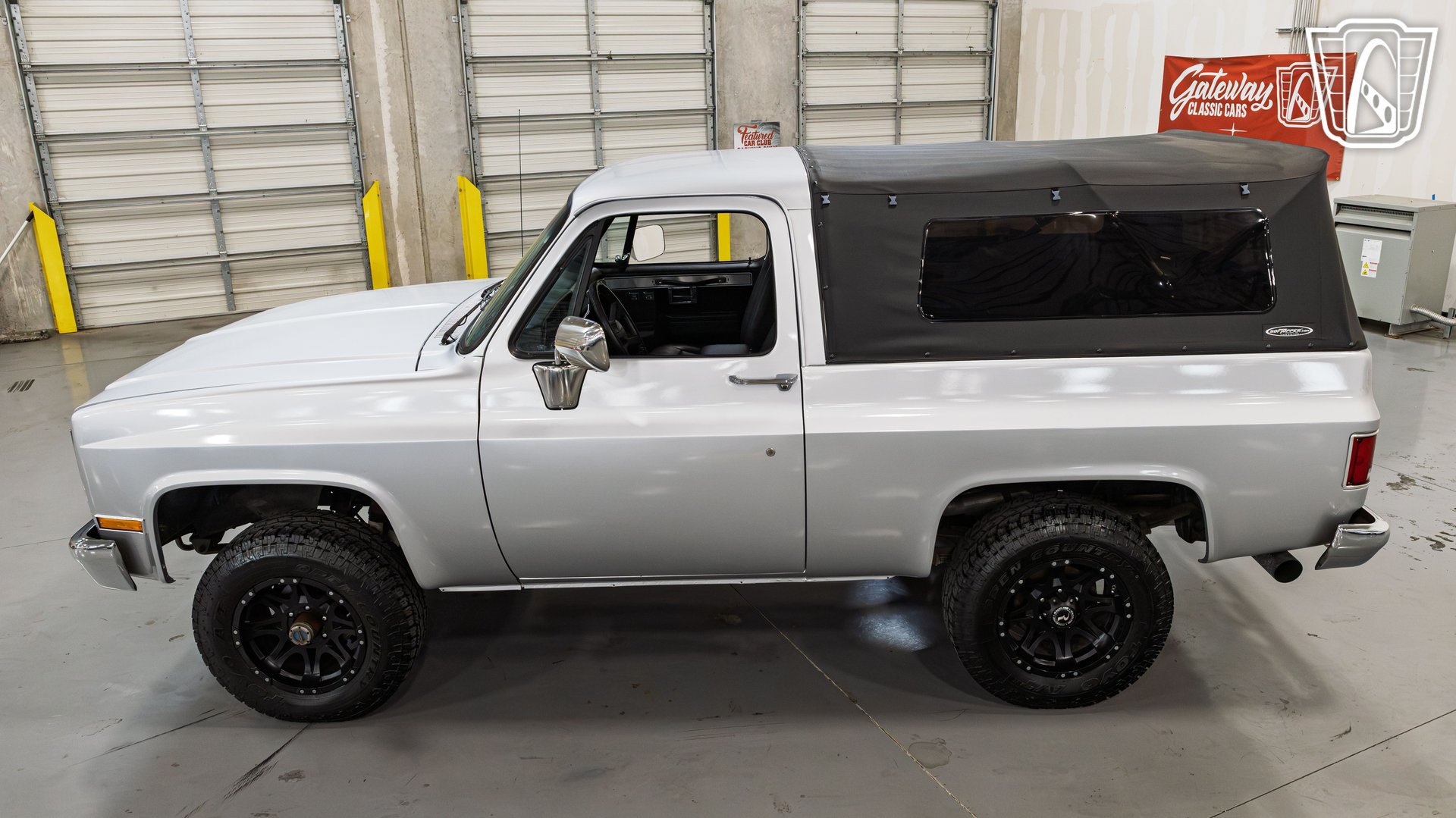 Used 1991 Chevrolet Blazer 4WD image 30