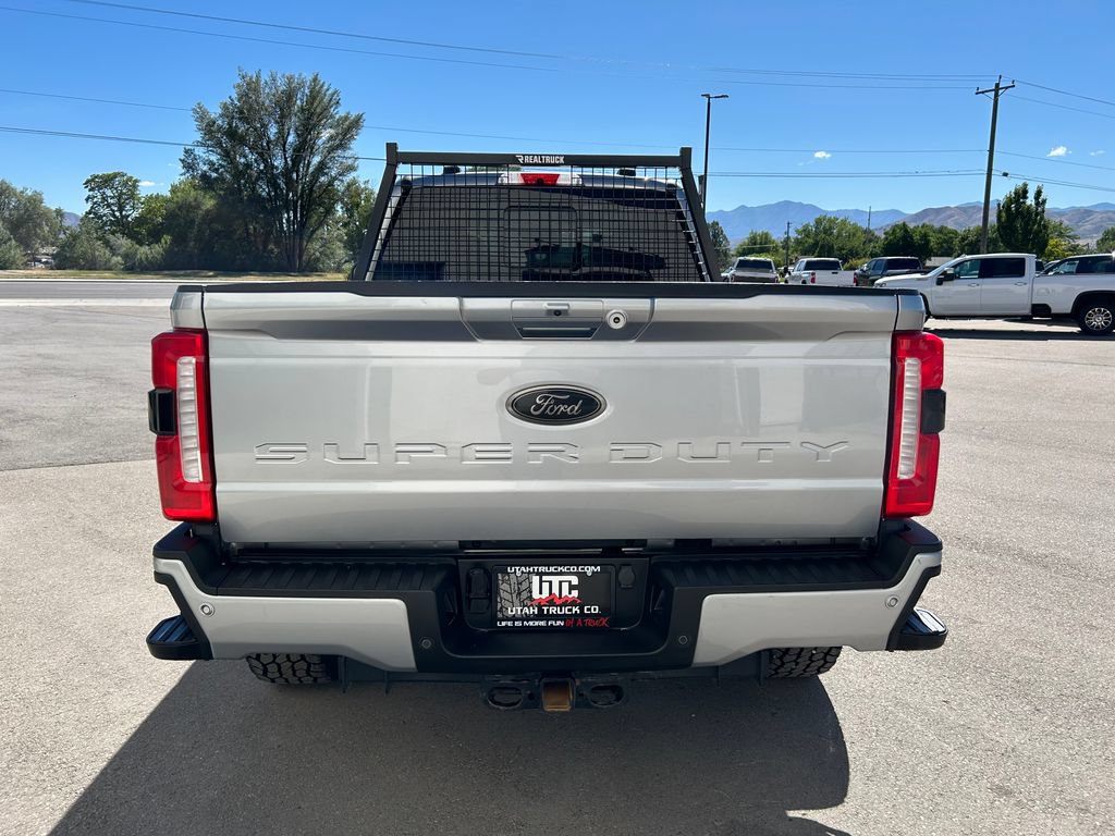 Used 2024 Ford F350 Lariat w/ Lariat Ultimate Package AWD/4WD image 6