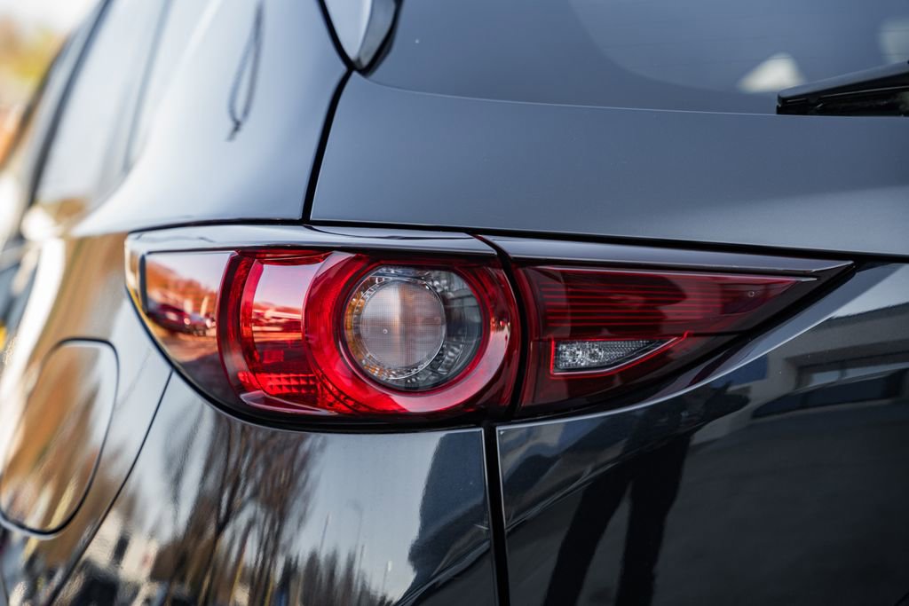 Used 2017 MAZDA CX-5 Touring w/ I-ACTIVSENSE Package image 7