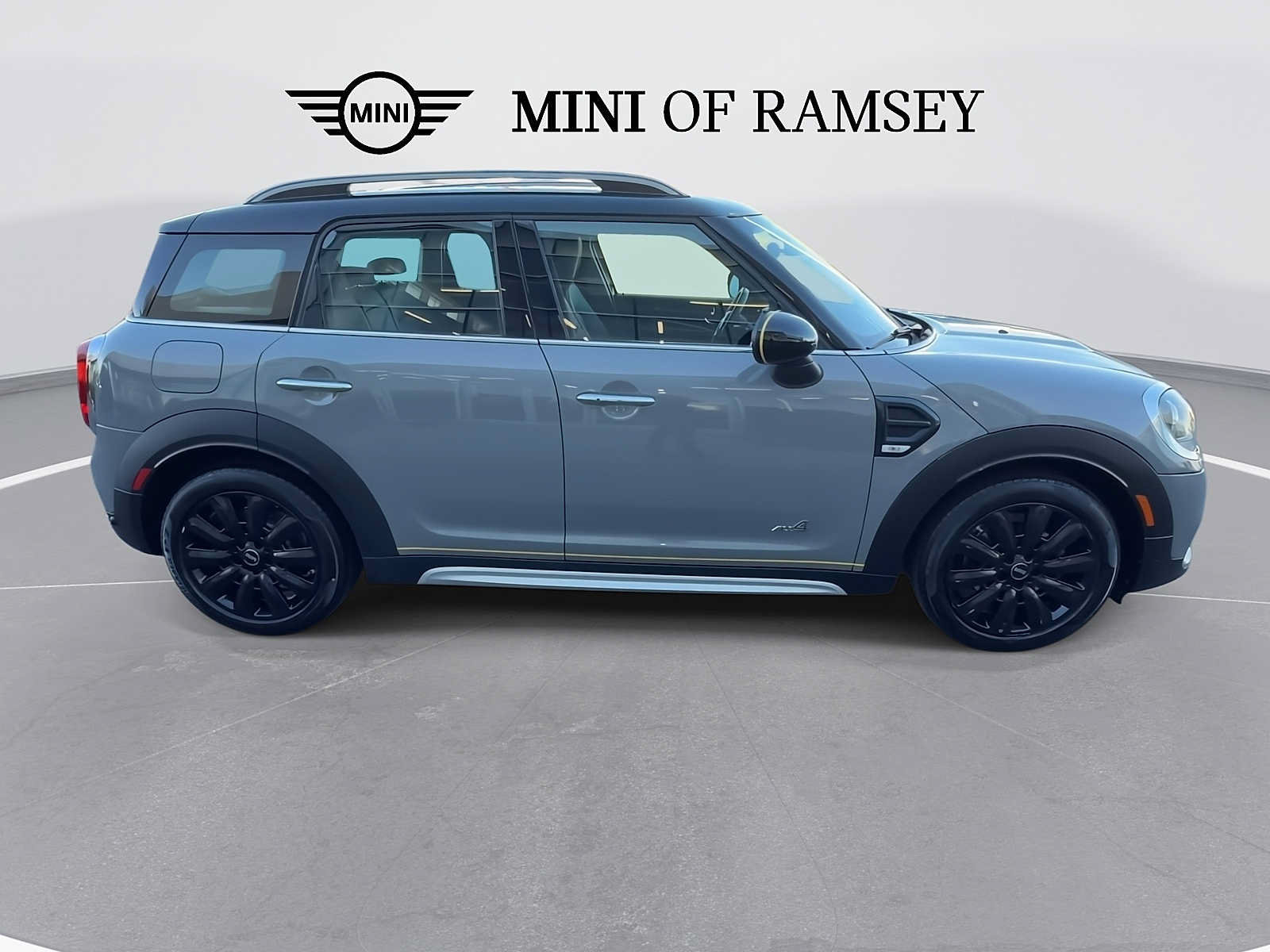 Used 2019 MINI Cooper Countryman ALL4 AWD/4WD image 9