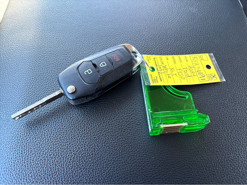 Used 2024 Ford F150 XLT w/ Mobile Office Package image 30