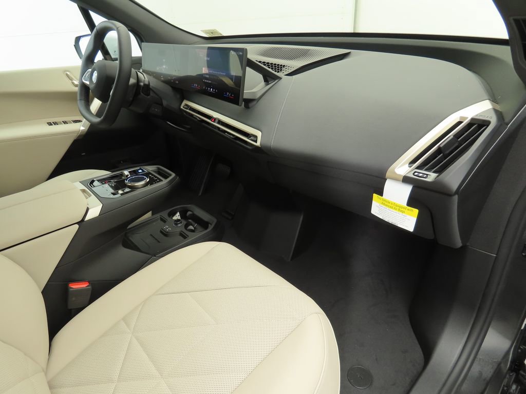 Used 2026 BMW iX xDrive45 AWD/4WD image 19