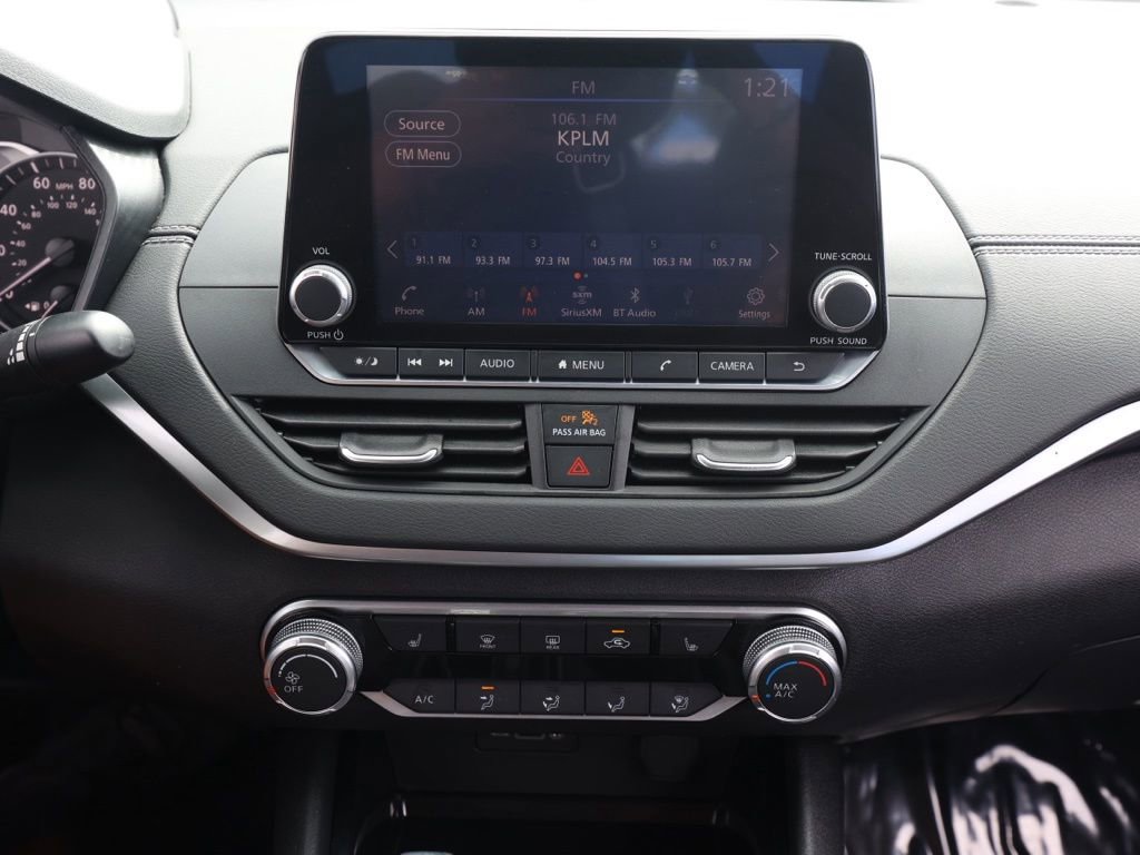 Used 2021 Nissan Altima 2.5 SV w/ SV Premium Package image 28