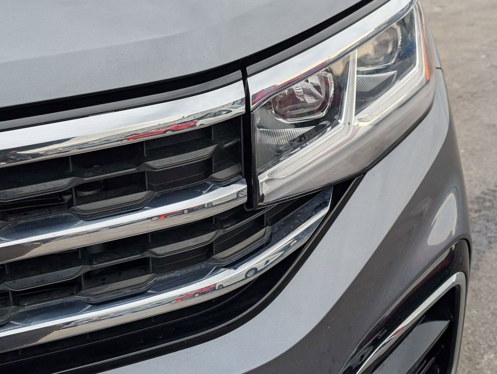 Used 2021 Volkswagen Atlas SE image 10