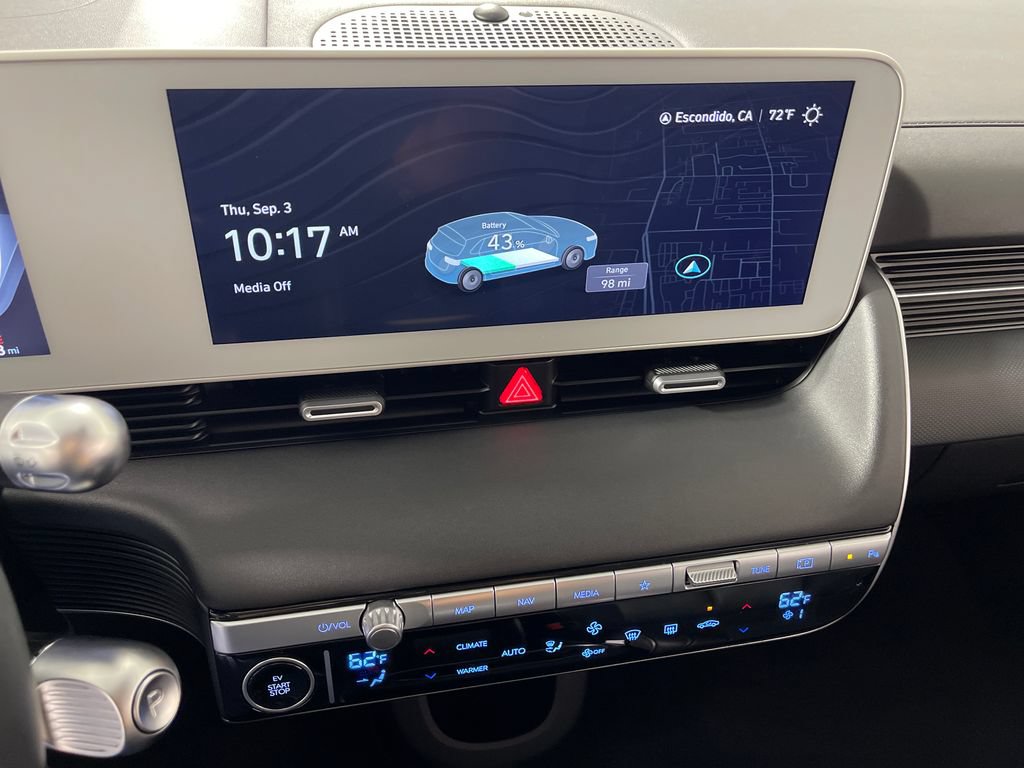 Certified 2024 Hyundai Ioniq 5 Limited RWD image 22
