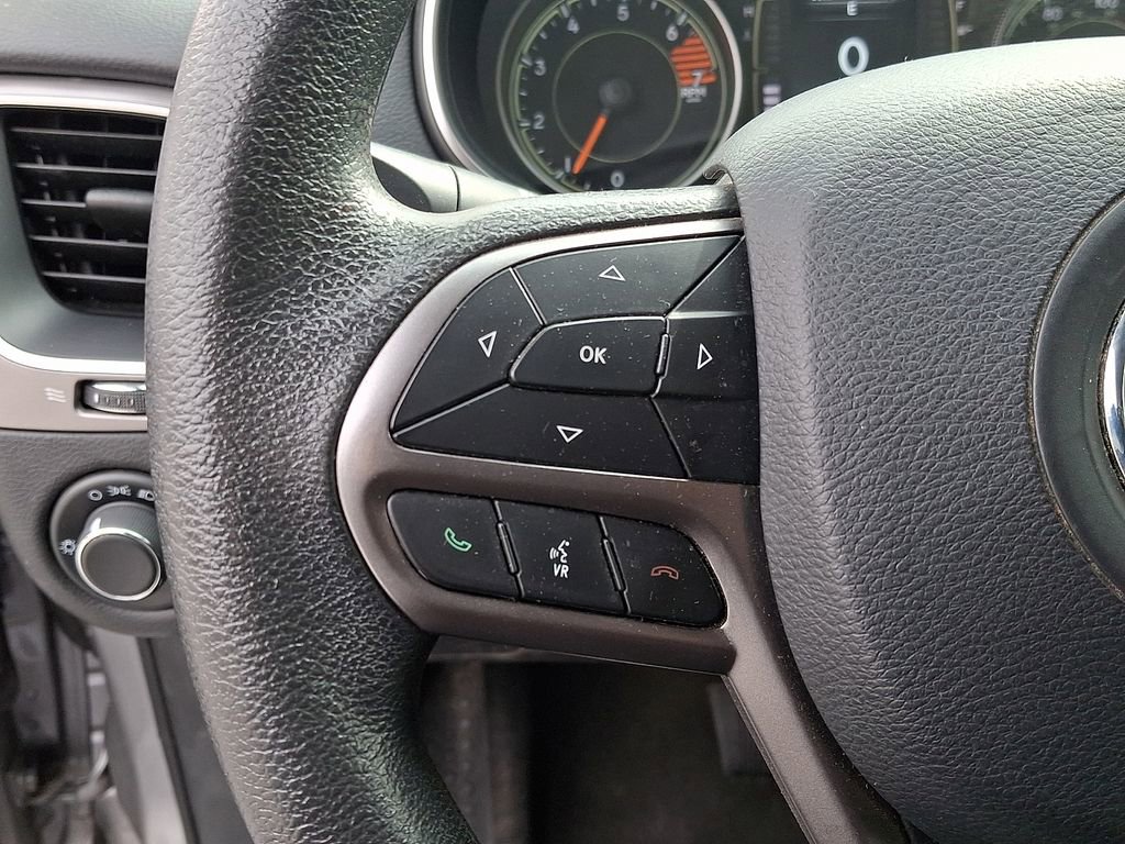 Used 2020 Jeep Cherokee Latitude image 21