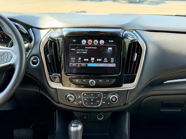 Used 2018 Chevrolet Traverse LT FWD image 22