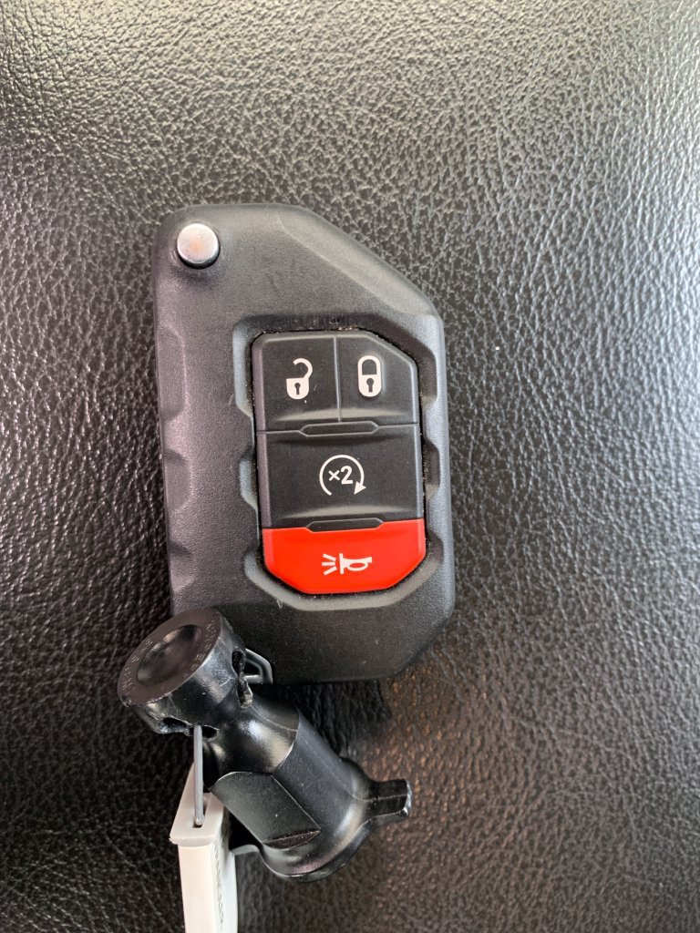 Used 2019 Jeep Wrangler Unlimited Sport S AWD/4WD image 29