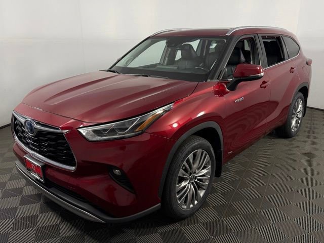 Used 2020 Toyota Highlander Platinum image 32