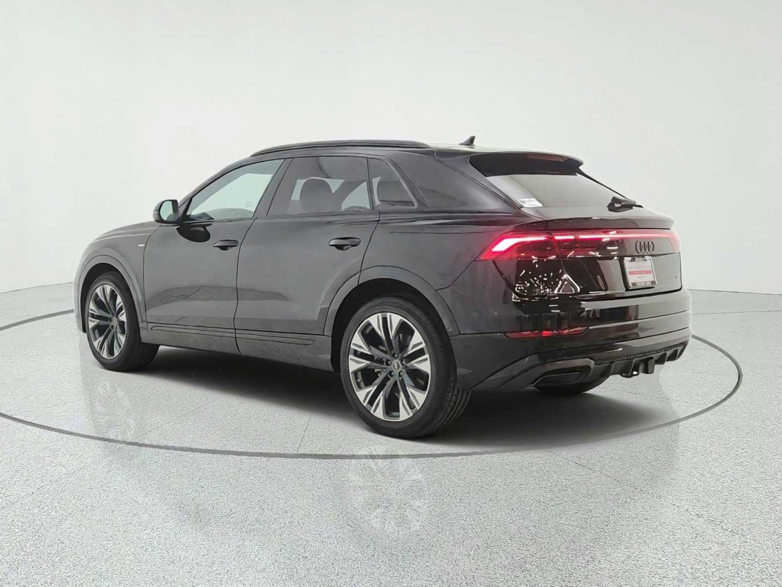 New 2026 Audi Q8 Premium Plus AWD/4WD image 7