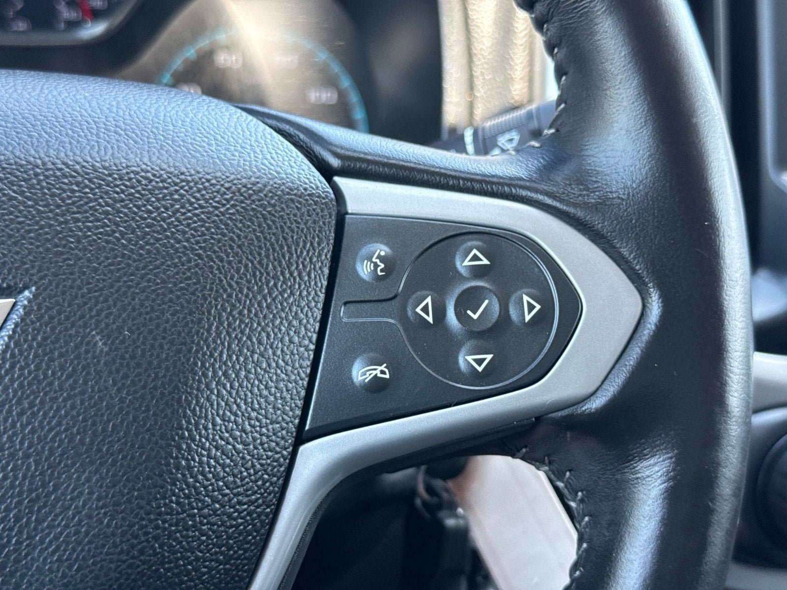 Used 2018 Chevrolet Colorado LT RWD image 26
