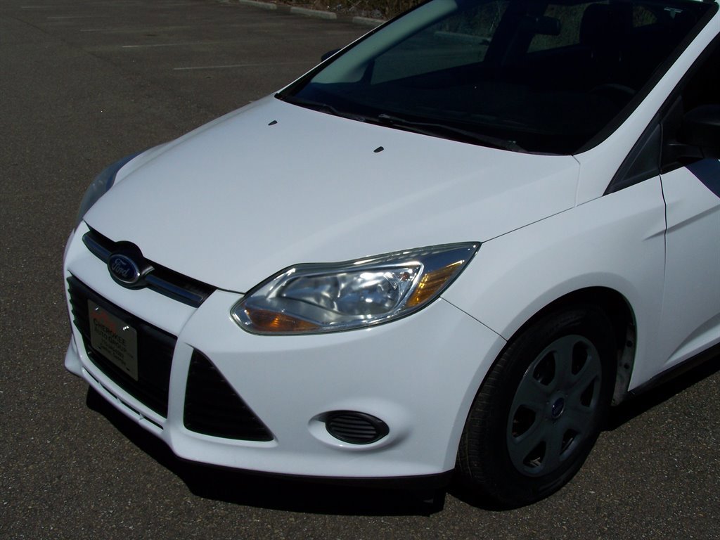 Used 2013 Ford Focus S image 12