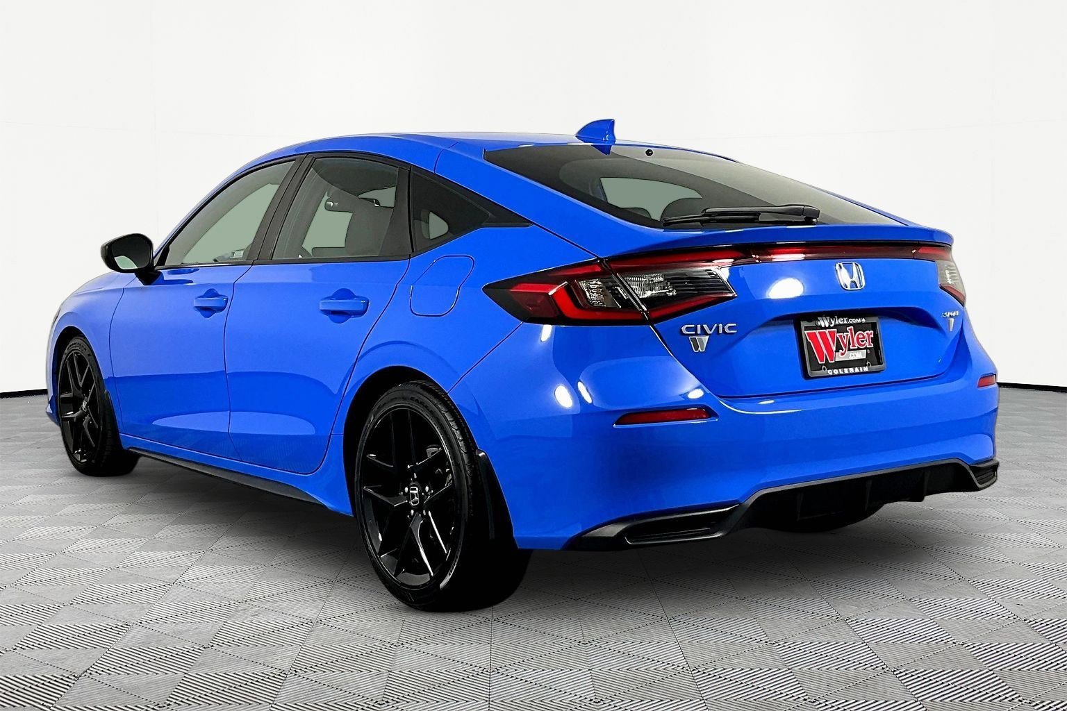 Used 2023 Honda Civic Sport image 4