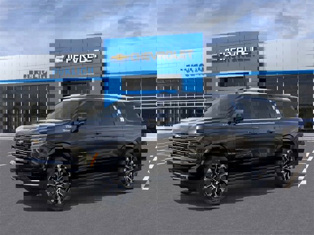New 2026 Chevrolet Suburban High Country image 2