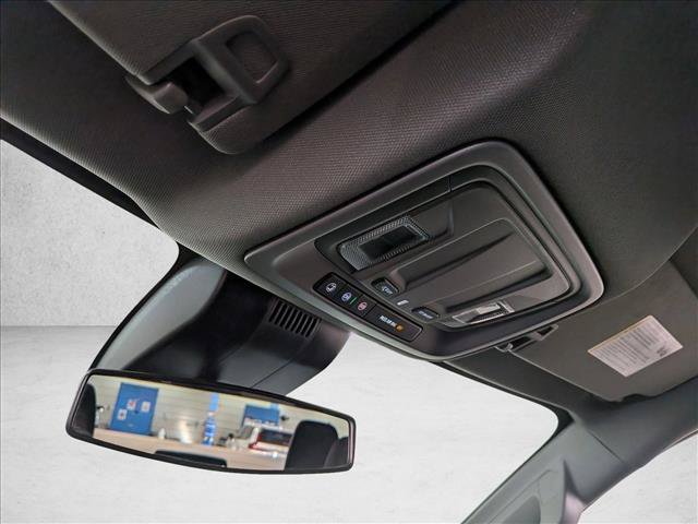 Used 2025 Chevrolet Silverado 1500 Custom RWD image 19