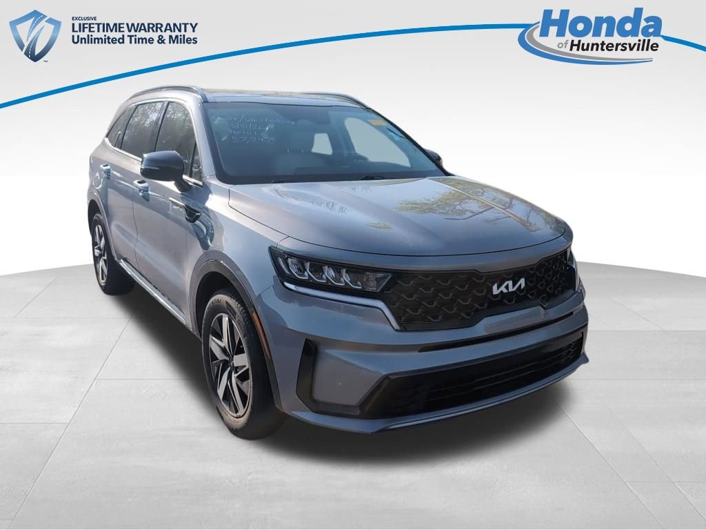 Used 2023 Kia Sorento S w/ Panoramic Sunroof Package