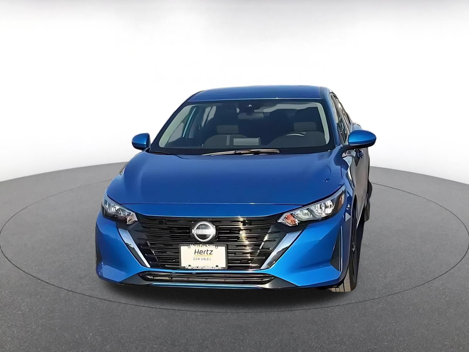 Used 2025 Nissan Sentra SV FWD image 4