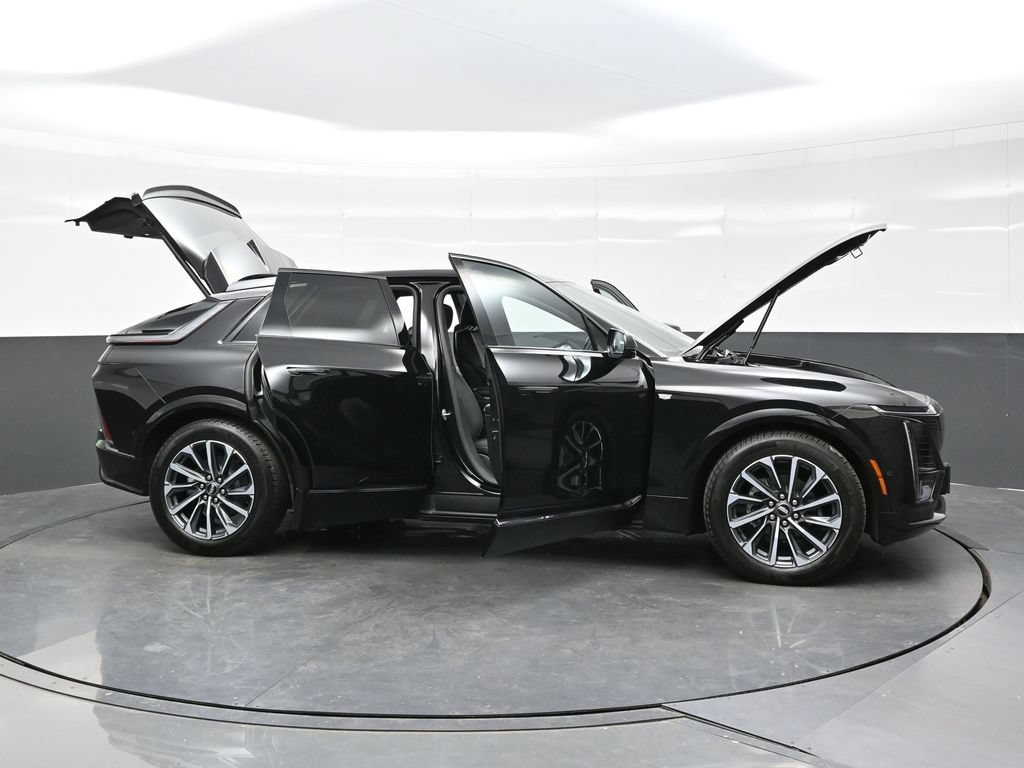 Certified 2024 Cadillac Lyriq Sport w/ LPO, Floor Liner Package AWD/4WD image 46