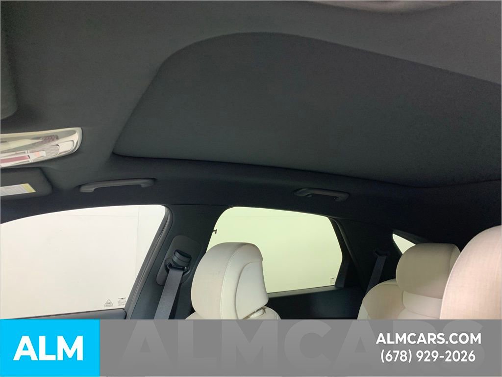 Used 2023 Genesis Electrified GV70 Advanced image 18