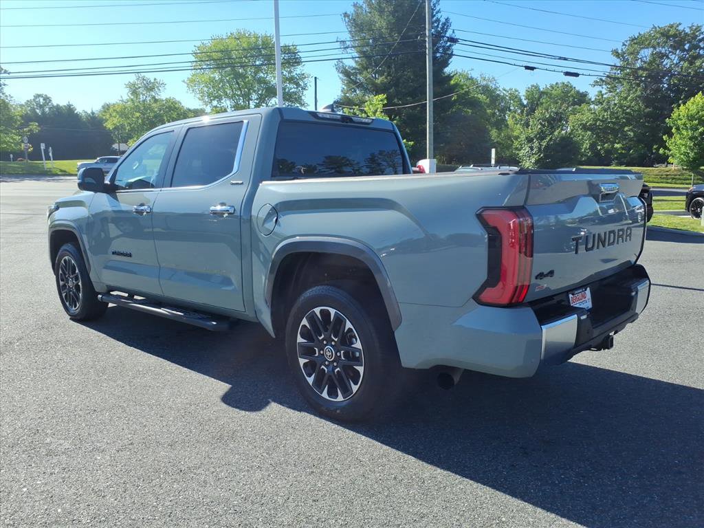 Used 2024 Toyota Tundra Limited AWD/4WD image 12