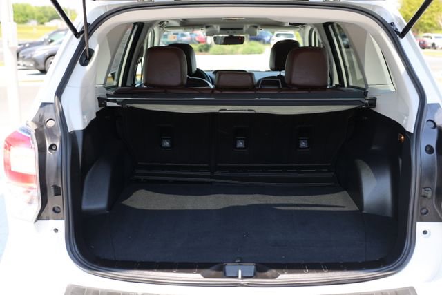 Used 2018 Subaru Forester 2.5i Touring w/ Popular Package #2 AWD/4WD image 10