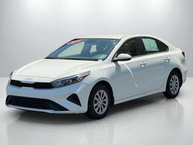 Certified 2024 Kia Forte LX image 2